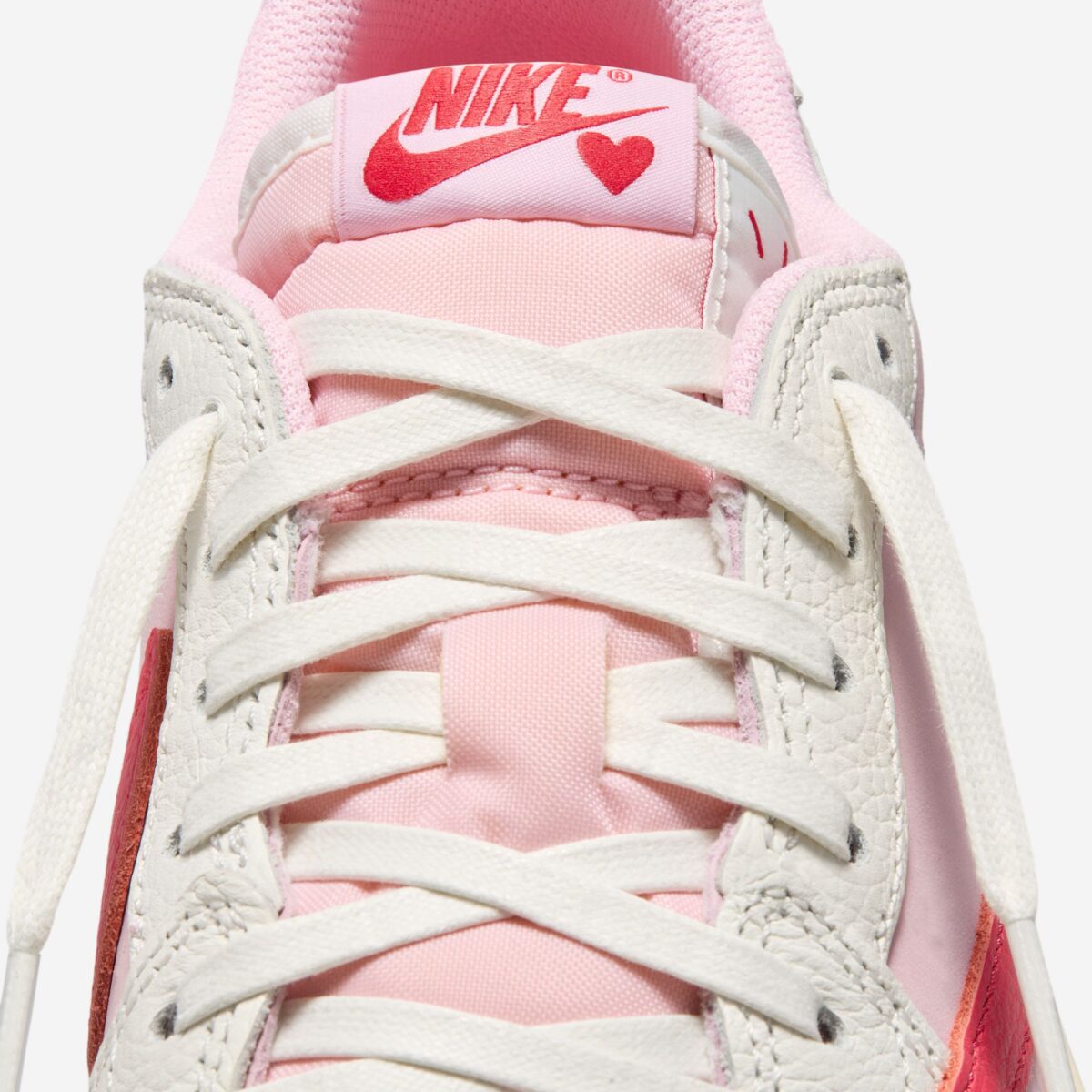Air Jordan 1 Low x Travis Scott “Tropical Pink”
