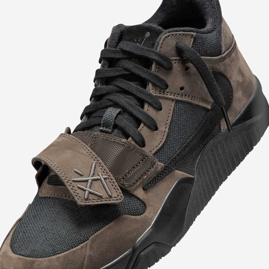 Jumpman Jack TR Travis Scott “Dark Mocha”