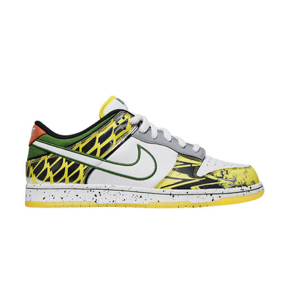 NIKE SB DUNK LOW WHAT THE DUCK “AWAY”