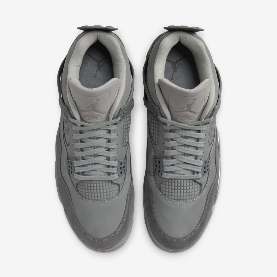 Jordan Retro 4 “Wet Cement”