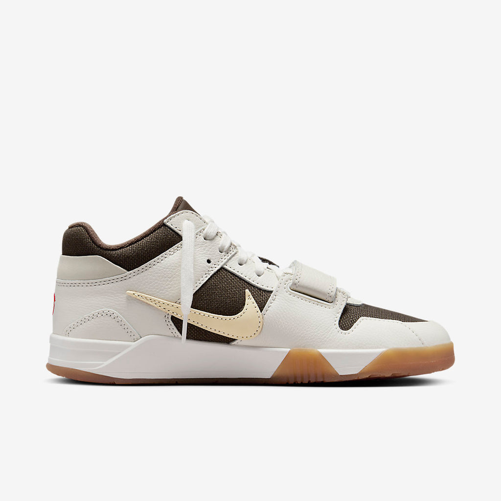 Jumpman Jack TR Travis Scott “Sail”