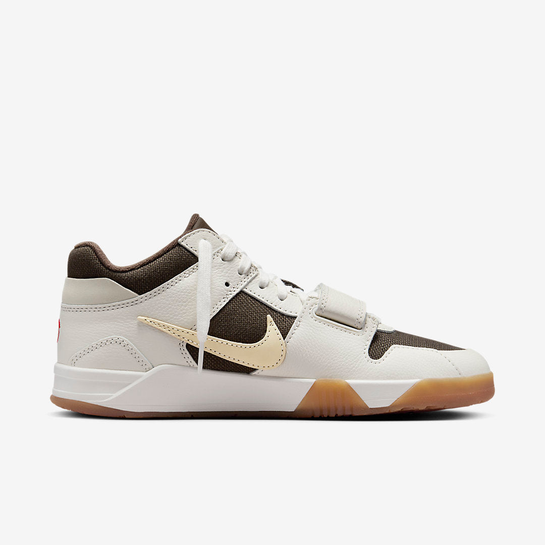Jumpman Jack TR Travis Scott “Sail”