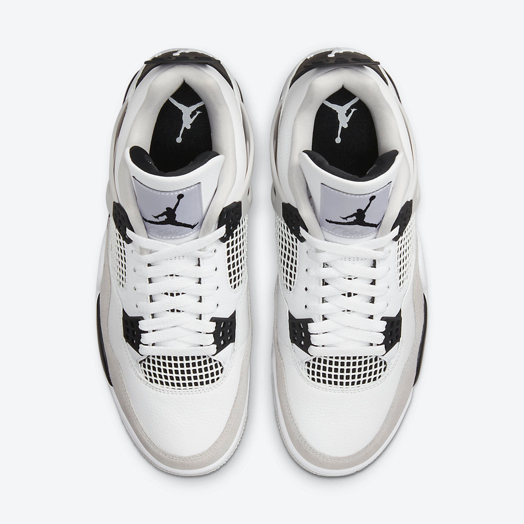Jordan Retro 4 “Military Black”