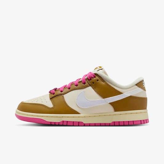 NIKE DUNK LOW SE "JUST DO IT"