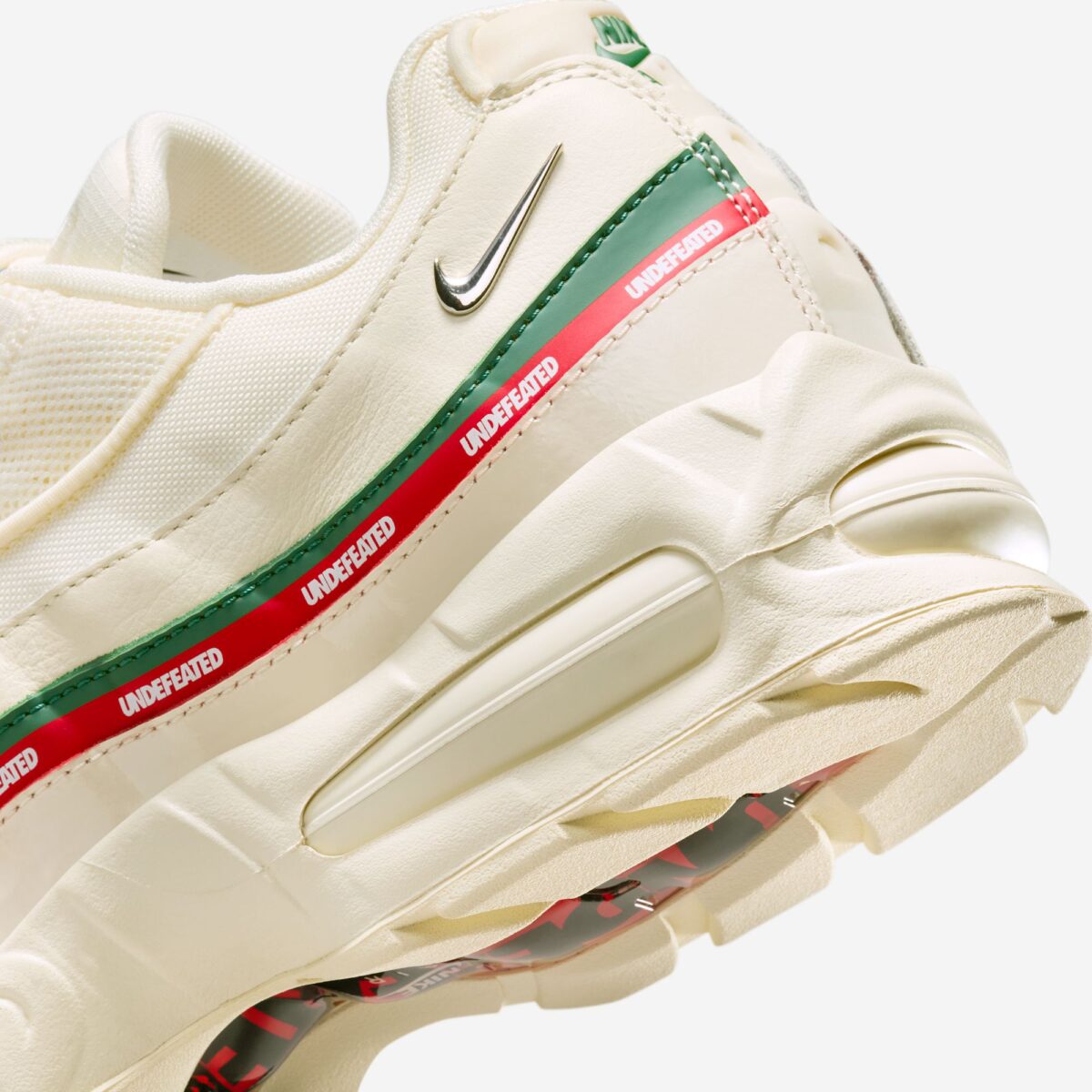 Nike Air Max 95 SP Undefeated Sail