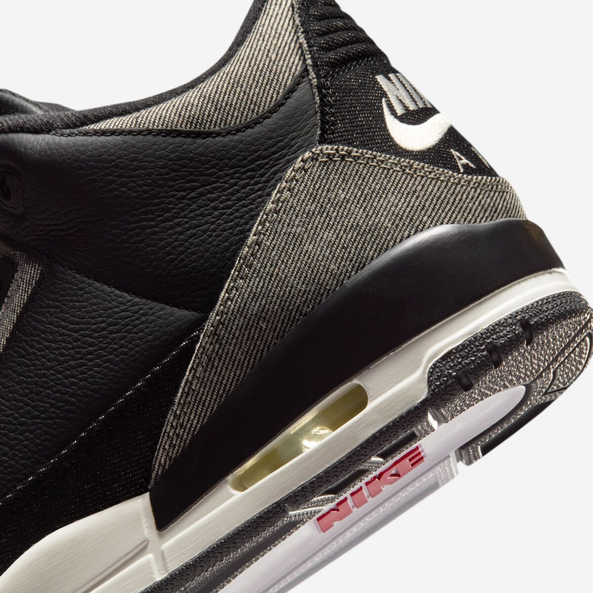 Jordan Retro 3 x Levis "Black Denim"