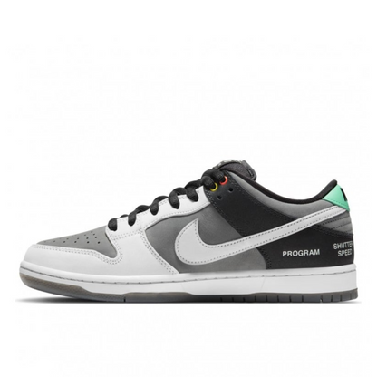 NIKE SB DUNK "VX1000"